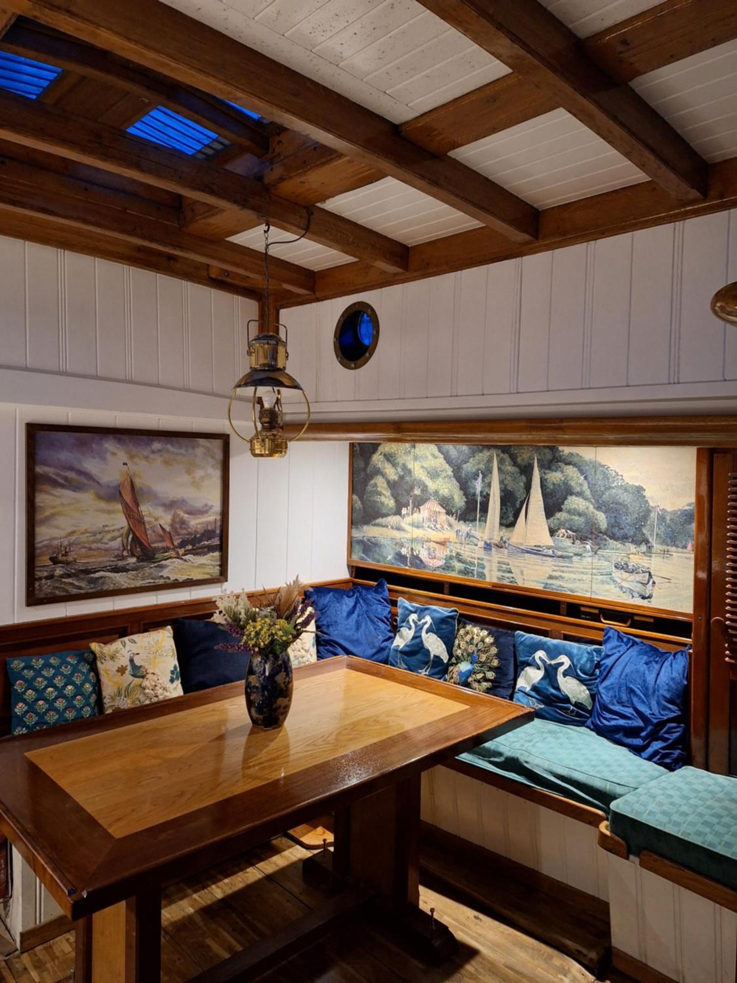 Historic Wooden Ship 'Ursula' Hotel East Cowes Luaran gambar