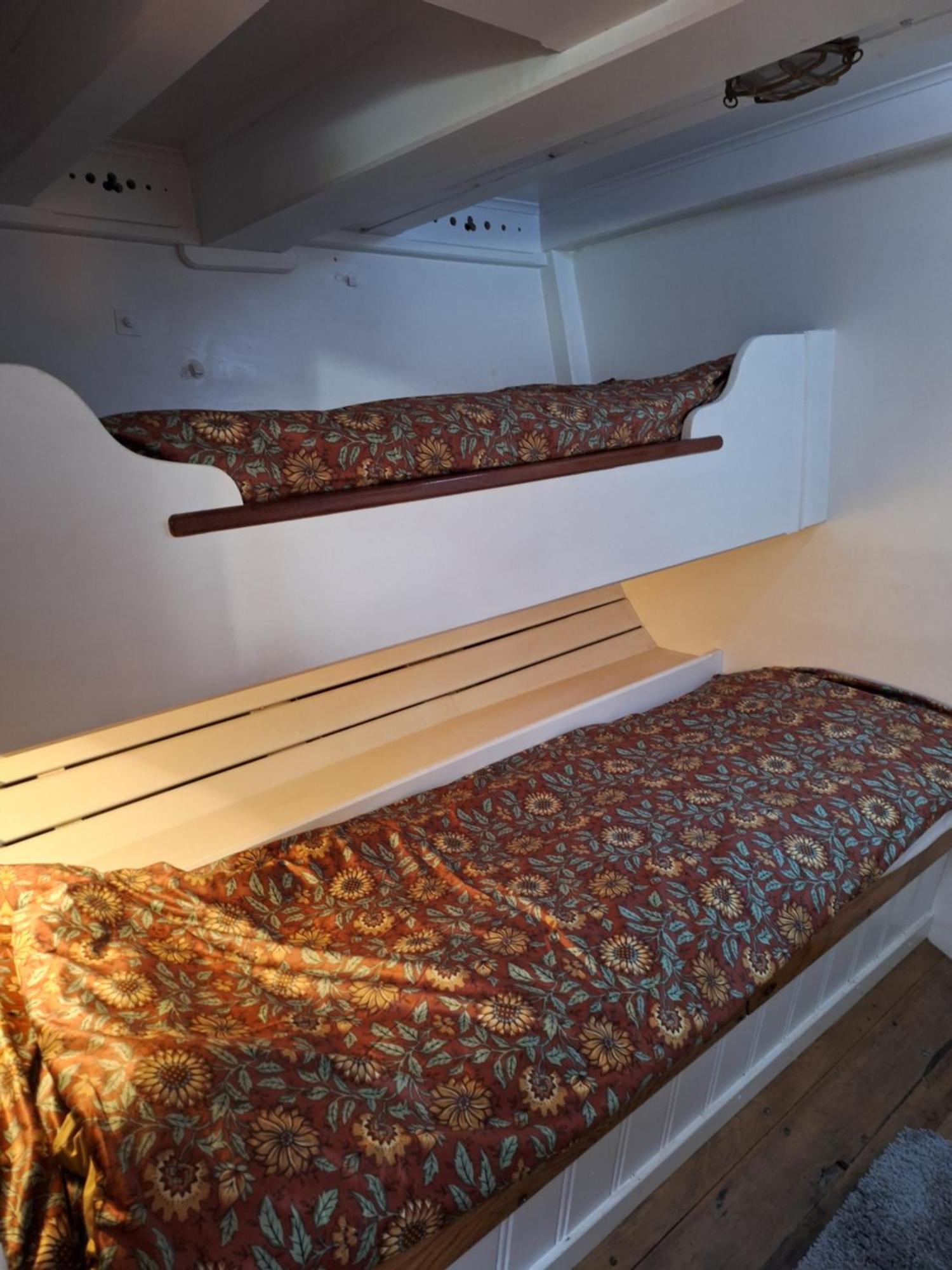 Historic Wooden Ship 'Ursula' Hotel East Cowes Luaran gambar